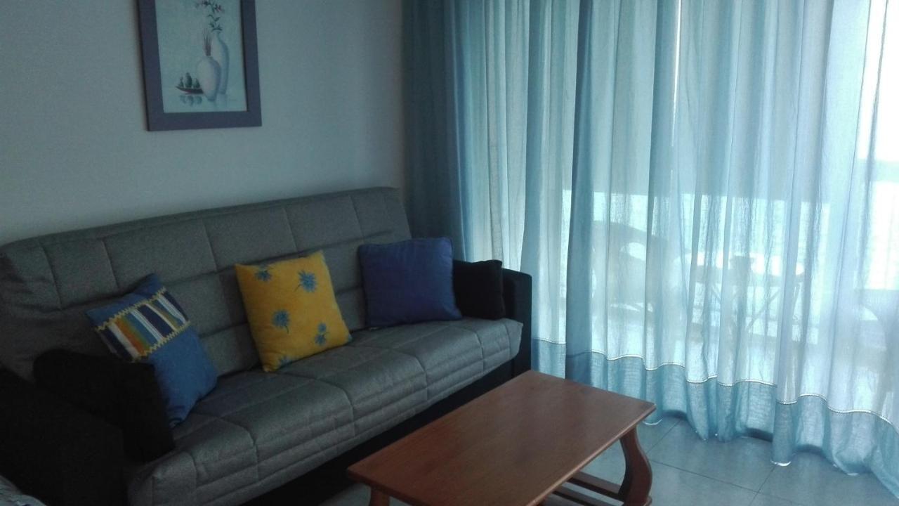 With Sea View And Pool Appartement *